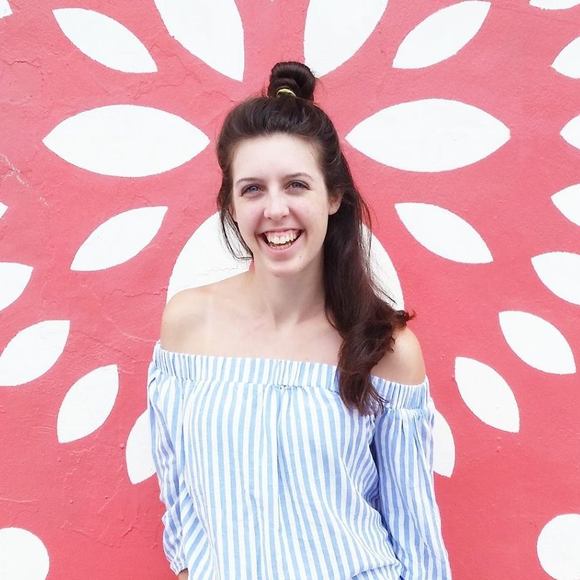 Meet your Posher, Tess - Picture 1 of 1